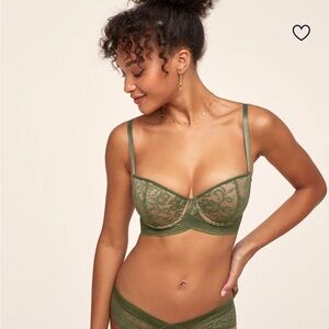 Adore Me Olive Green Lined Bra